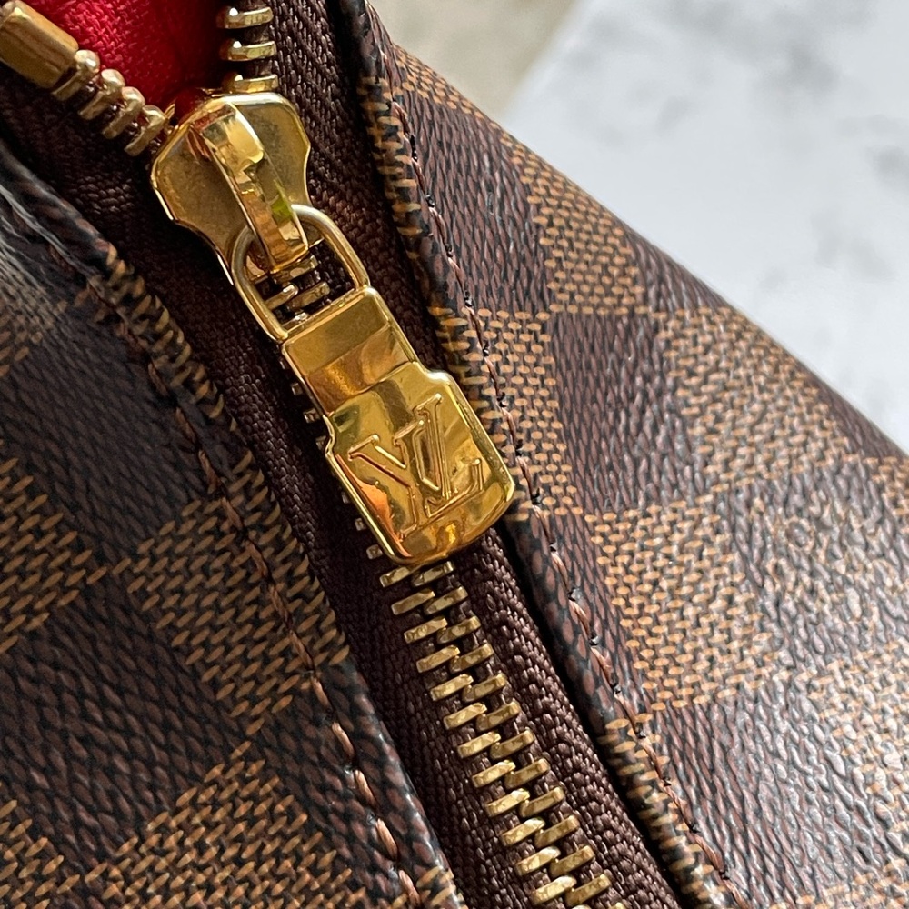 Louis Vuitton Bloomsbury PM Bag - Like New (Authentic) - Picture 10 of 15